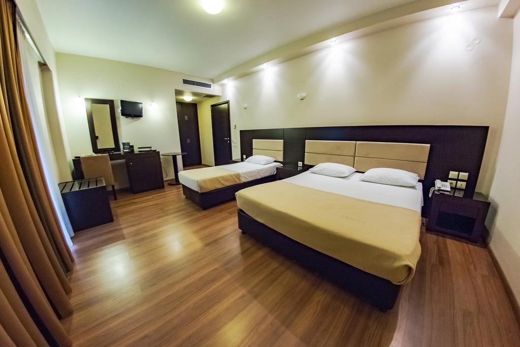 Giotis Boutique Hotel Ioannina Exterior photo